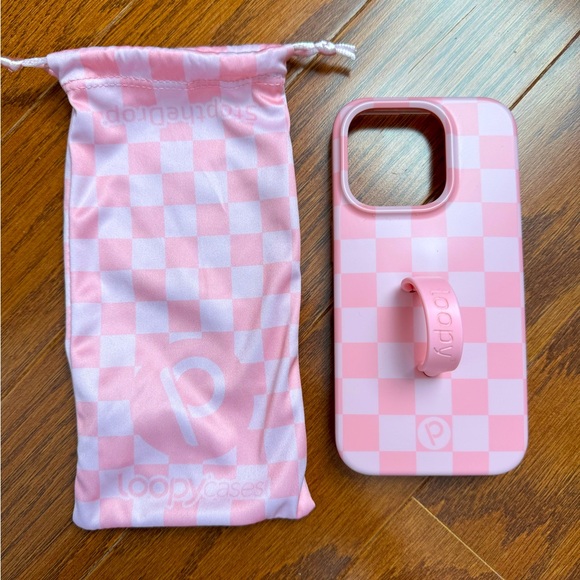 Loopy Case iPhone 15 Pro Pink Checkered Case - Picture 1 of 3